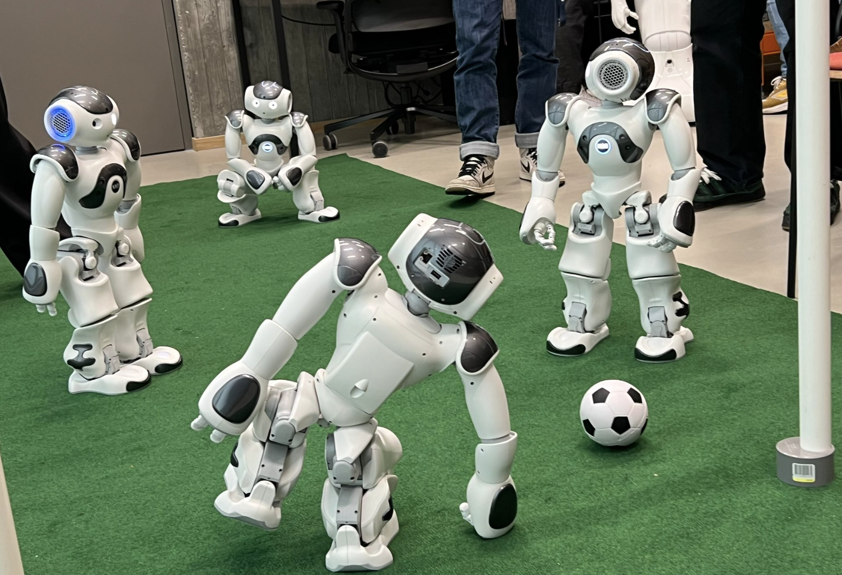 Pepper and Nao robots in a lab setting